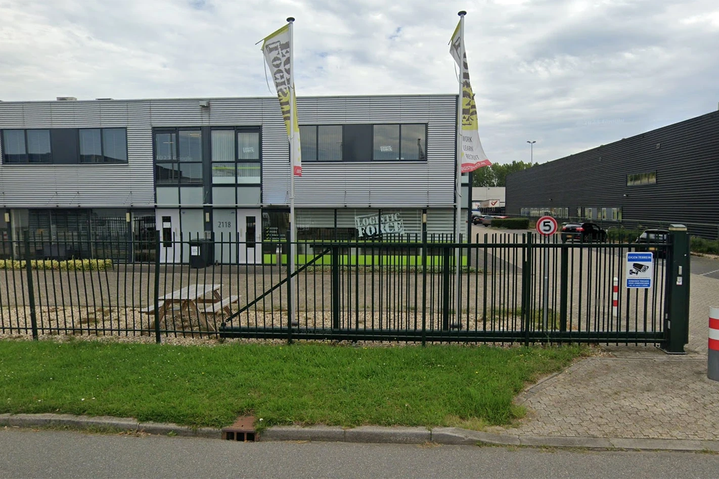 Bedrijfspand Autoschade calculatie